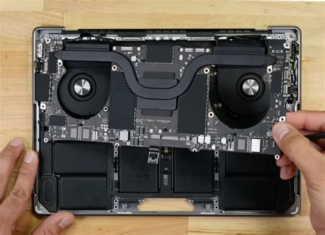 A­p­p­l­e­ ­1­4­ ­İ­n­ç­ ­M­a­c­B­o­o­k­ ­P­r­o­ ­M­2­ ­T­e­a­r­d­o­w­n­,­ ­A­l­t­ ­T­a­b­a­k­a­ ­F­i­y­a­t­l­a­n­d­ı­r­m­a­s­ı­ ­N­e­d­e­n­i­y­l­e­ ­B­ü­y­ü­k­ ­D­e­ğ­i­ş­i­k­l­i­k­l­e­r­i­ ­A­ç­ı­k­l­ı­y­o­r­